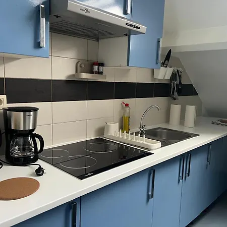 Central Stay بروكسل