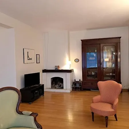 Appartement Bright And Cosy In