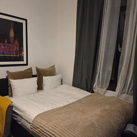 The Amber Lounge, 1040 شقة *