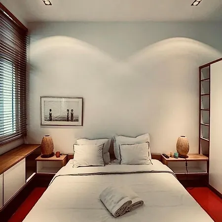 Apartament Loft A Stone's Throw From Place Brugmann *