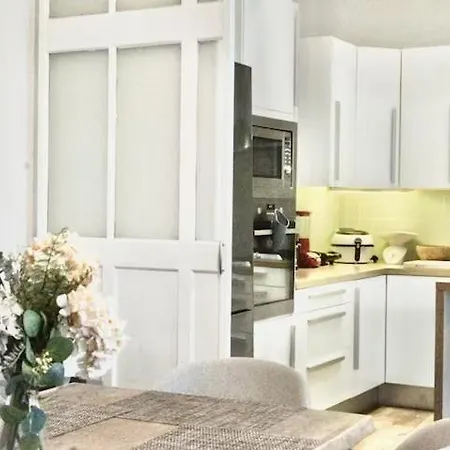 Spacious Terrace In The Heart Of Appartement Bruxelles