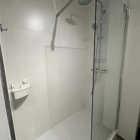 Quiet Near European District 브뤼셀