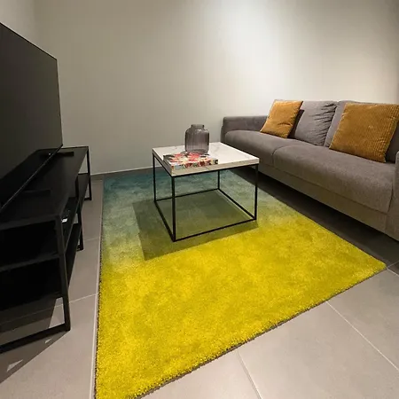 Residentiel A Tour Et Taxi Lejlighed