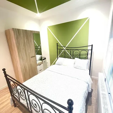 Jps House * בריסל