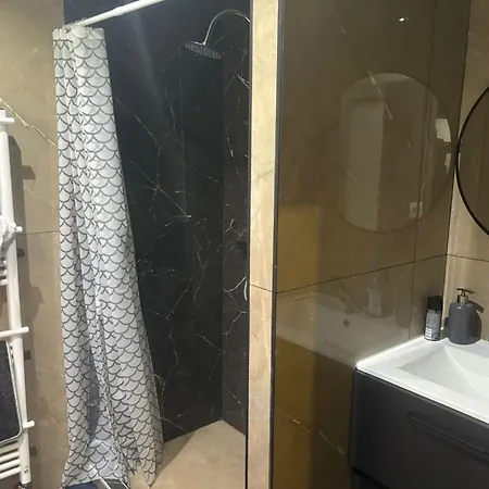 Jps House * בריסל