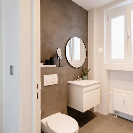 Cozy - Downtown - 2 Min From Metro - 201 아파트 *