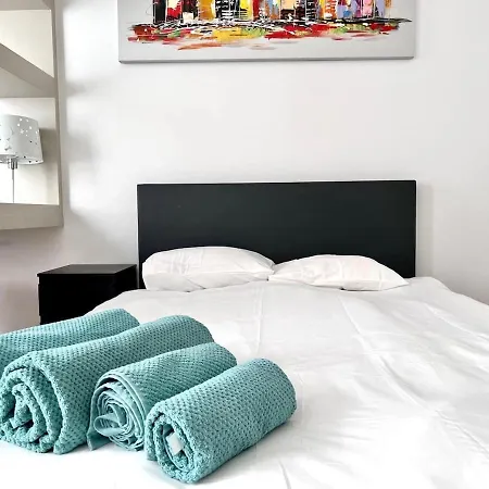 Stunning 2 Min From Grand Place Apartment *