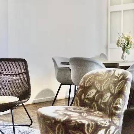 Spacious Terrace In The Heart Of *