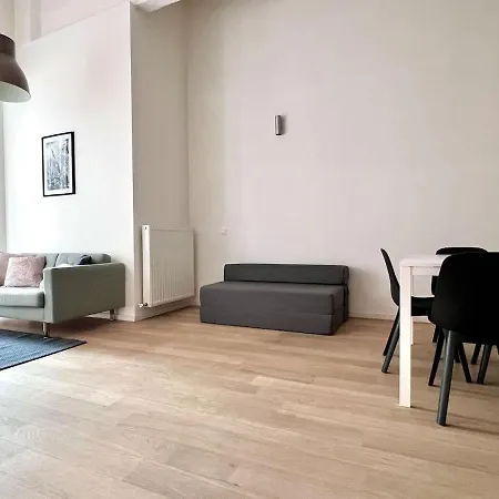 Apartment Bright Modern Loft In For 4 Brüssel