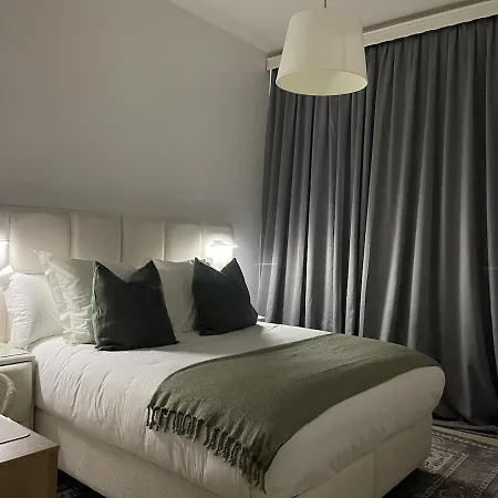 Beautiful With Jacuzzi * Bryssel