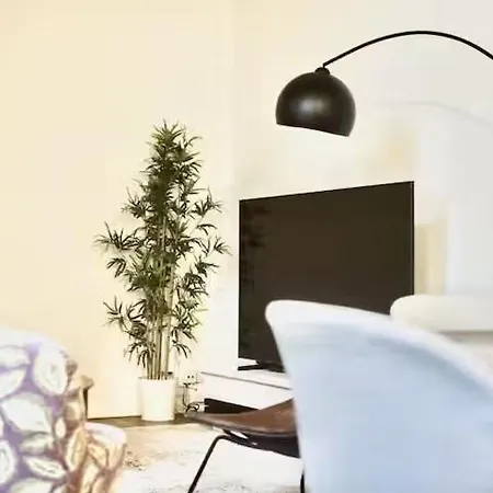 Appartement Spacious Terrace In The Heart Of