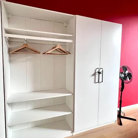 Bright Modern Loft In For 4 Brüssel