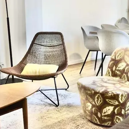 Spacious Terrace In The Heart Of Bruxelles