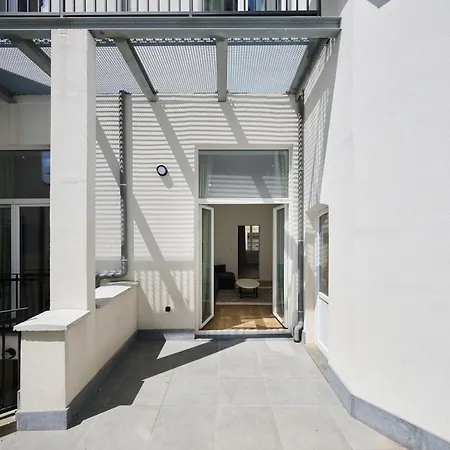 Toison D'or & Saunna 2 Brüsszel