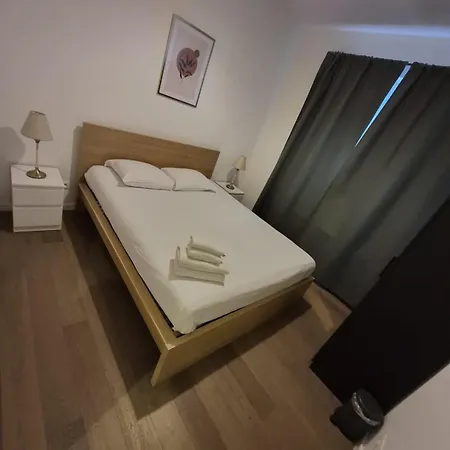 Cosy General Henry *