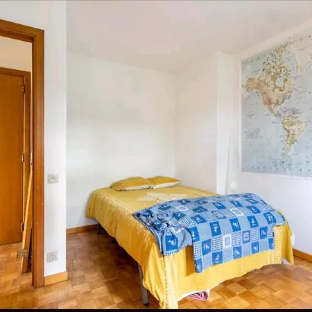 & Wellness Area Jacuzzi Sauna Massage Table Villa Bryssel