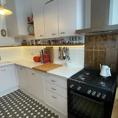 Апартаменты Spacious In