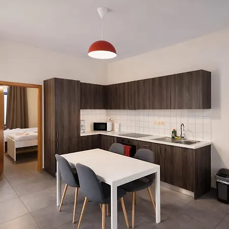 Spacious 2br Near Grand Place#2 * בריסל