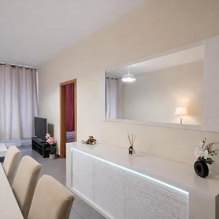 Spacious 2br Near Grand Place 1 * Brüssel