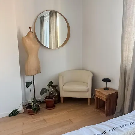 Апартаменты Cosy In Near Chatelain Брюссель