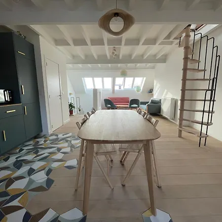 Triplex De Charme Avec Vue