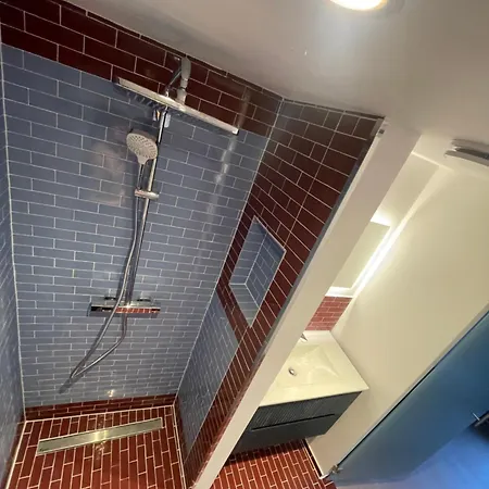 Triplex De Charme Avec Vue * 布鲁塞尔