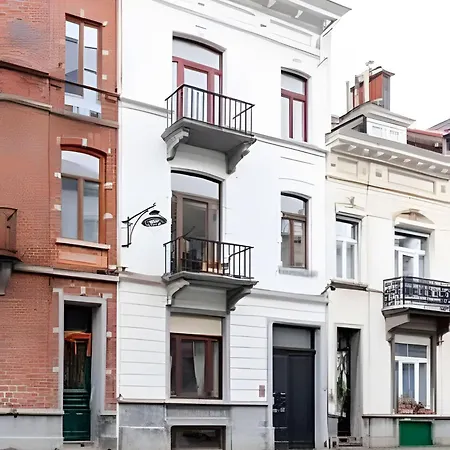 Bright Near Eu Quarter&schuman Metro Apartment *