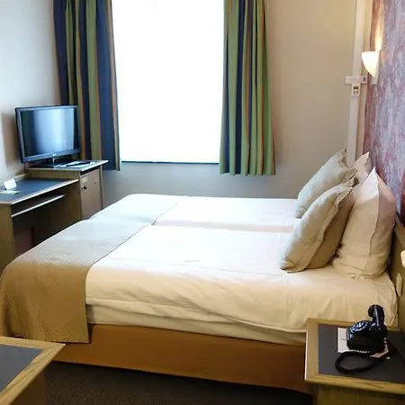 Leopold Eu Hotel 4*