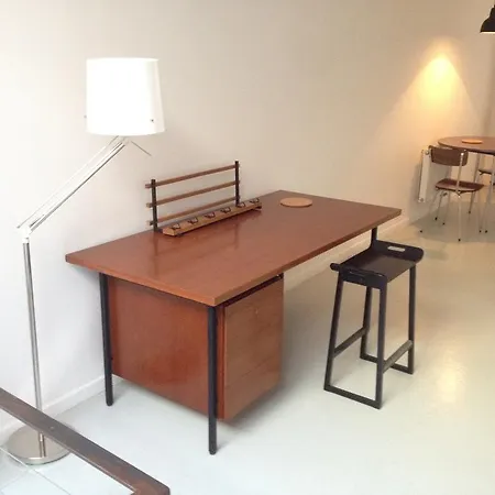 Duplex In Brussels' Commercants