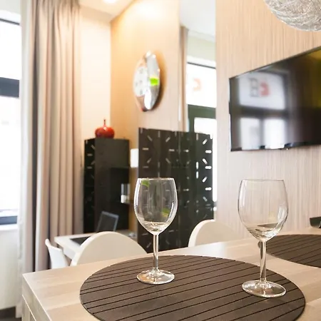 Realtycare Flats Grand Place *