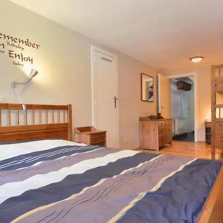 Spacious Chalet With Sauna In Daverdisse Chalet