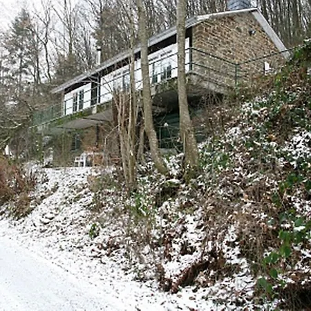 Spacious Chalet With Sauna In Daverdisse
