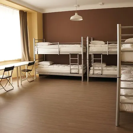 Es 3* Saint-Gilles