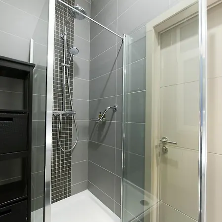 Realtycare Flats Grand Place *