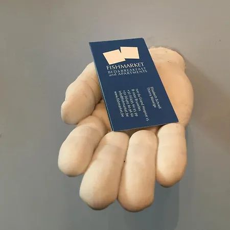 Bed & Breakfast Fish Market