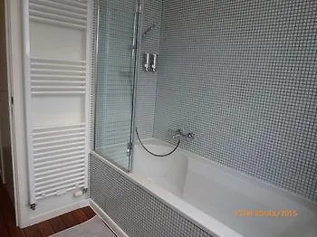 Bed and breakfast Living In Brusel, Urban 5*