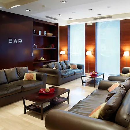 Catalonia Grand Place 4*