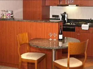 B-aparthotel Ambiorix מלון דירות