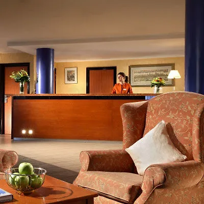 Apartahotel Citadines Sainte Catherine Bruselas
