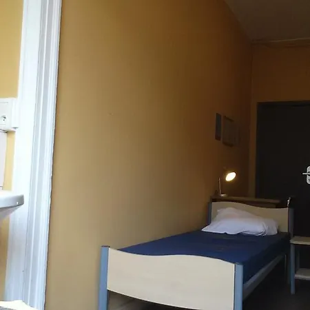 Gogh Youth Centre * Bruselas