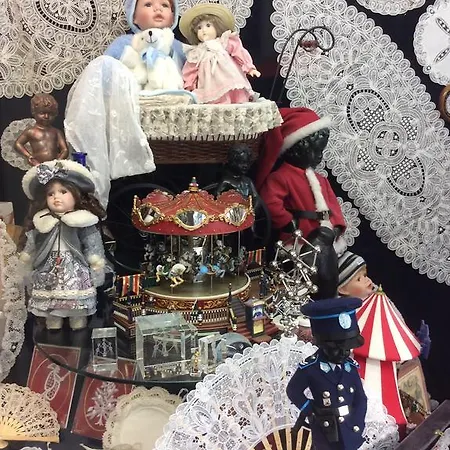 La Vieille Lanterne Hotel *