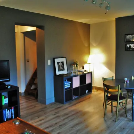 Jaspar Apartman *