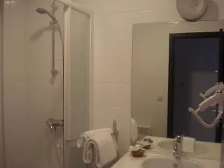 Aryan 2* بروكسل