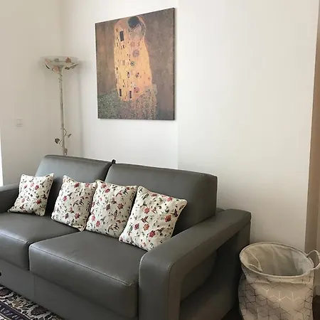 Sainte Catherine Art Deco Апартаменты *