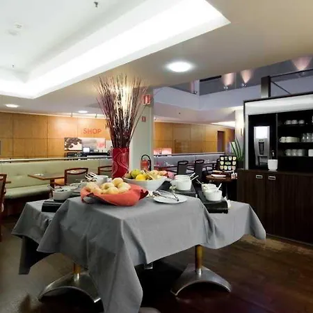 Numa Royal Galleries מלון 4*