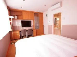 Hotel Victory