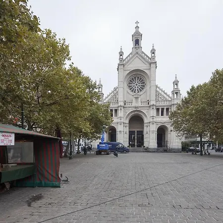 Hotel Easyhotel Centre 3*