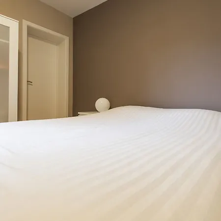 Appartement Madou Center