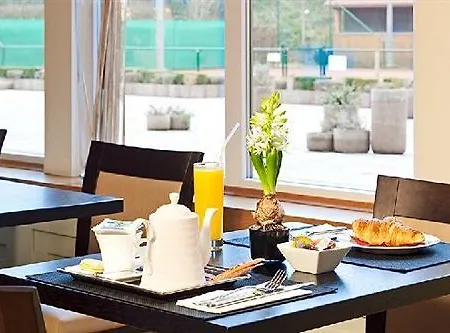 Aspria Royal La Rasante & فندق بروكسل