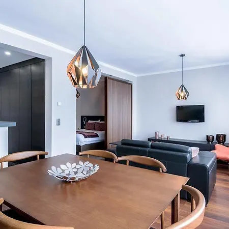 Agenda Aparthotel 3*